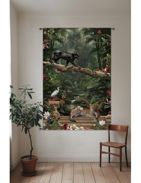 JAGUAR WALL HANGING 132x194 cm